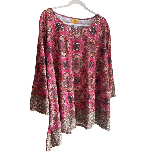 NWT Ruby Rd Women's 4X Sequin Neckline Sublimation Print Top Blouse 26.5"x28.5" - Picture 3 of 7